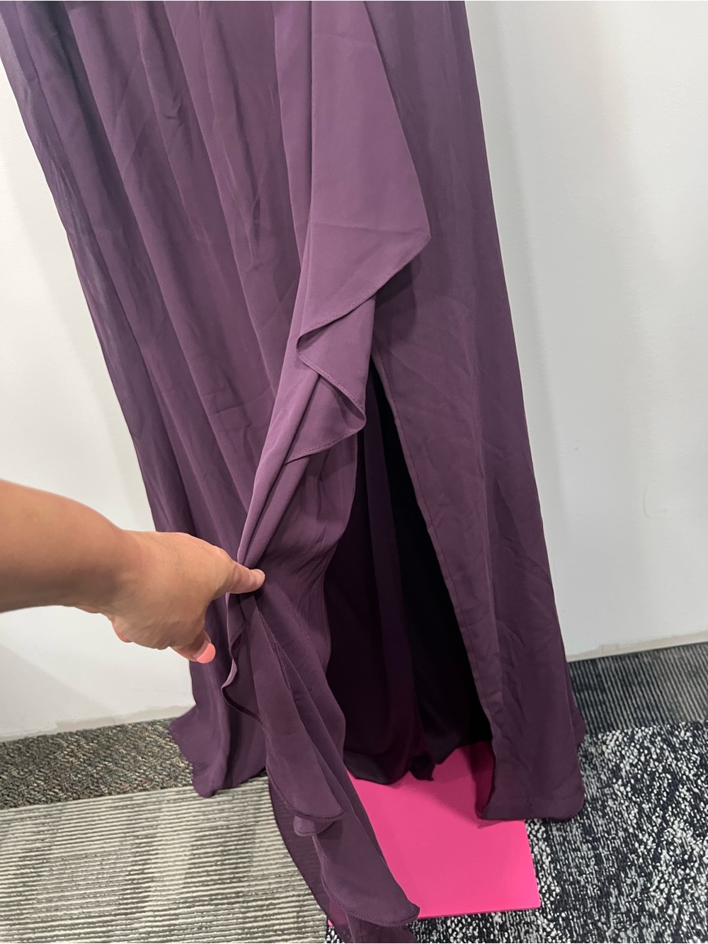 David’s Bridal NWT One-Shoulder Plum Evening Gown with Side Ruffle and Slit - Picture 10 of 10